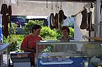 Claudia und Dorothee auf dem Markt